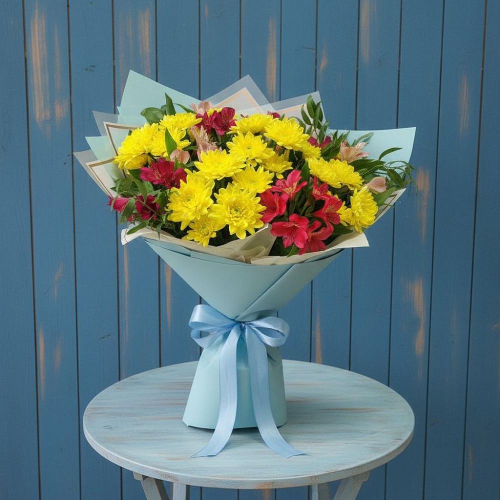 Букет цветов из: Альстромерии и Хризантемы в Явасе