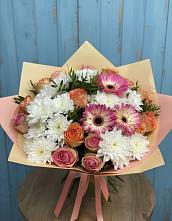 Букет цветов из:  Розы, Герберы и Хризантемы в Явасе