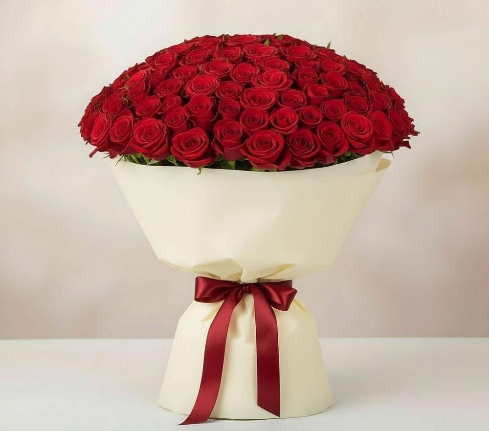 Букет 101 Красная роза Милано в Явасе