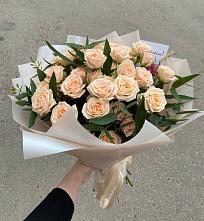 Букет Кремовые розы Латте в Явасе