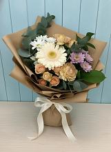 Букет цветов из:  Герберы и Хризантемы в Явасе