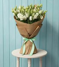 Букет цветов из:  Лизиантусы #REPLACE_PRED# Явасе