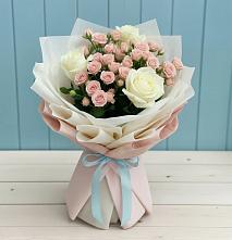 Букет цветов из:  Розы #REPLACE_PRED# Явасе