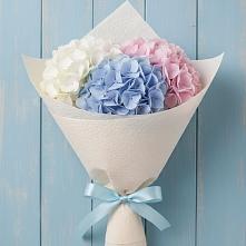 Букет цветов из:  Гортензия в Явасе