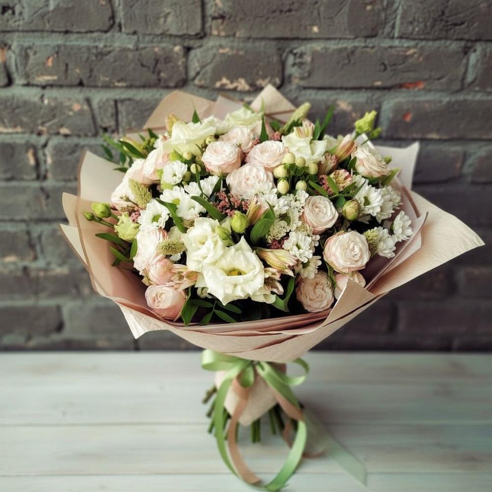 Букет цветов из: Альстромерии, Розы и Хризантемы в Явасе