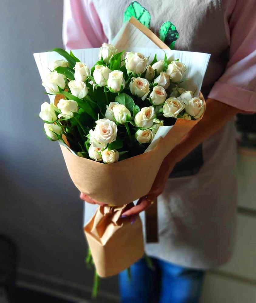 Букет цветов из: Розы в Явасе