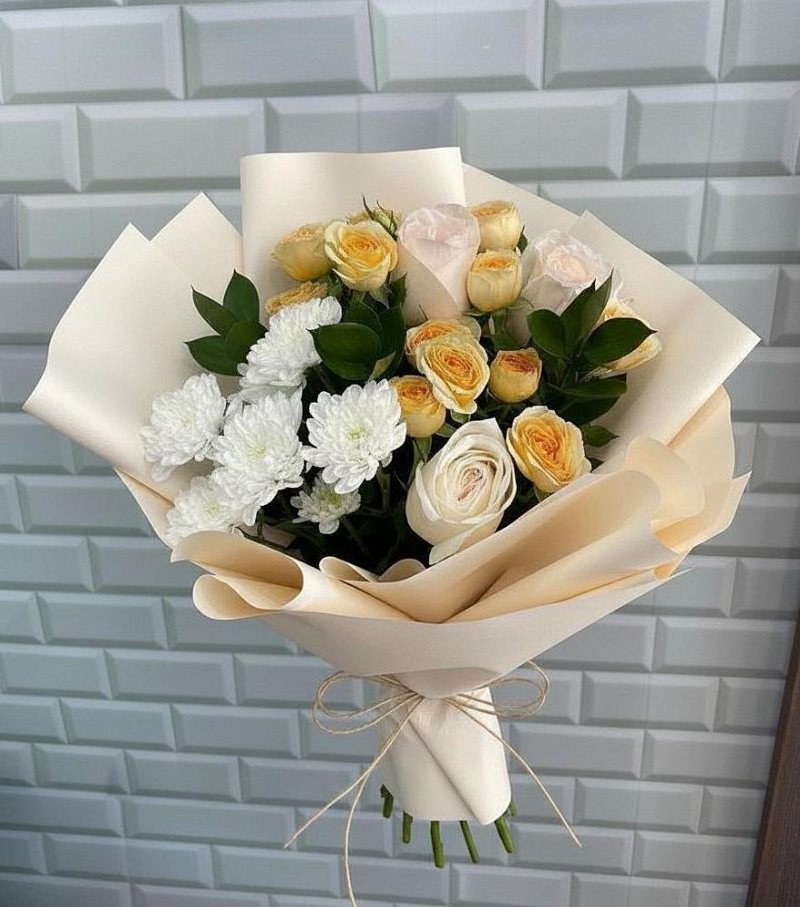 Букет цветов из: Розы и Хризантемы в Явасе