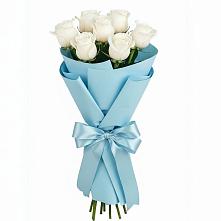 Букет 7 белых роз Проуд в Явасе