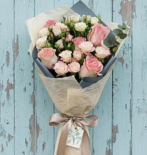 Букет цветов из:  Розы #REPLACE_PRED# Явасе