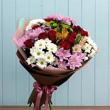 Букет цветов из:  Розы, Хризантемы и Альстромерии в Явасе