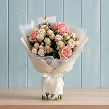 Букет цветов из:  Розы #REPLACE_PRED# Явасе