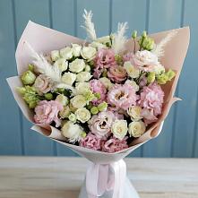 Букет цветов из:  Альстромерии и Розы в Явасе